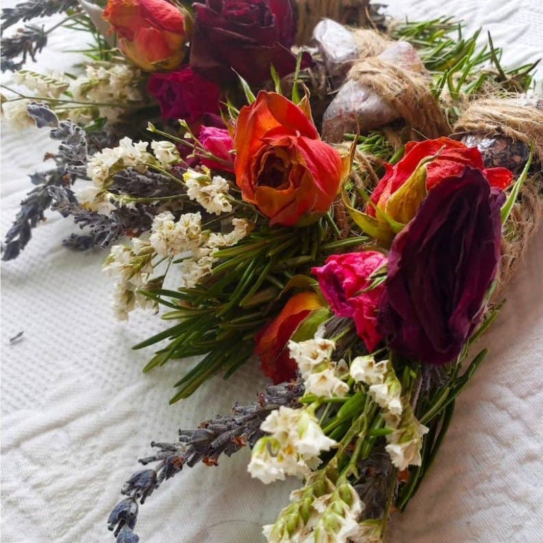 Tulip, Garden roses, Rosemary, Leopard Skin Jasper, Sage, Rosemary, Lavender and Wild Flower Smudge Stick.
